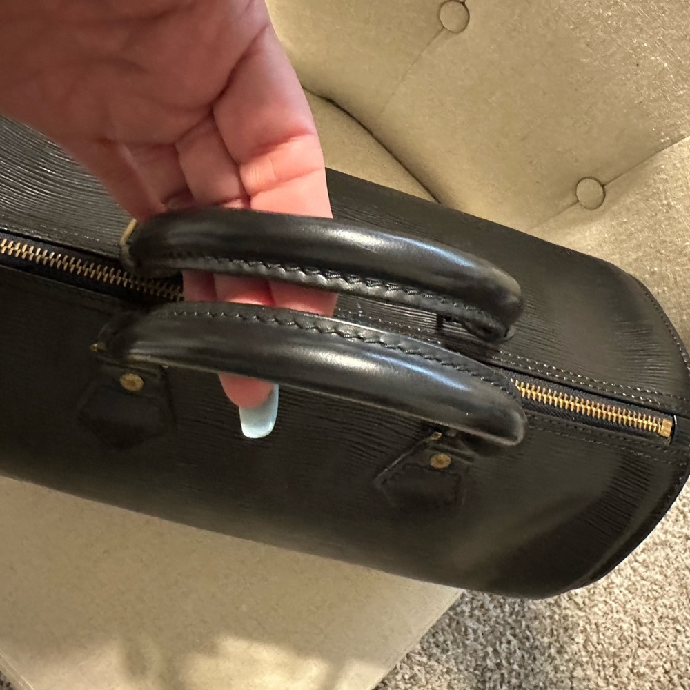 Authentic Louis Vuitton Speedy 35 - Picture 4 of 16